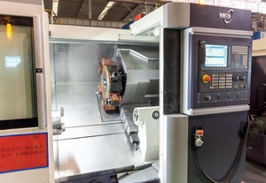 Torno CNC DMTG <span class=keywords><strong>DT50</strong></span> de Bancada Inclinada con Husillo Servoaccionado, Centro de Torneado CNC Totalmente Automático para Trabajos Pesados - Product Image 4
