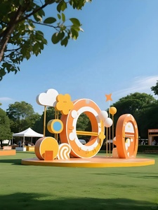 Art hôtelier et de resort fantaisiste |   Créer des Expériences Familiales Mémorables avec des Sculptures Ludiques - Product Image 3