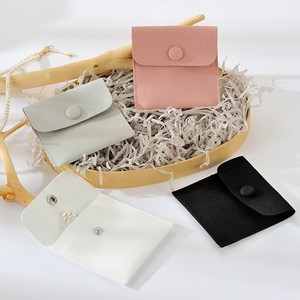 Bolsas de tela de microfibra de 8x8 cm con cierre de hebilla, superventas, para joyería, con logo impreso DIY, para guardar anillos y pulseras - Product Image 3