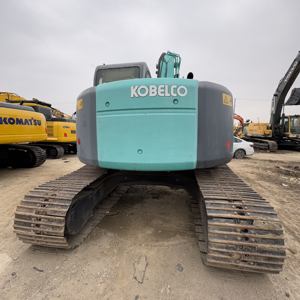 Excavatrice sur chenilles d'occasion Kobelco SK135SR/SK135UR, 13 tonnes, importée du Japon, pompe Mitsubishi, bien entretenue, bon état de marche - Product Image 3