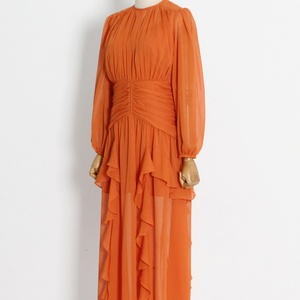 Vestido de Chifón de Moda con Manga Larga, Cintura Alta, Volantes y Manga Farol, Liso, Midi, para Mujer, Venta al por Mayor Personalizada - Product Image 5