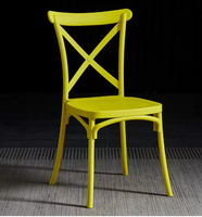 Chaise classique empilable à dossier croisé pour la maison, le jardin, la salle à manger, chaise d'appoint à dossier en X pour banquets, mariages, hôtels, restaurants