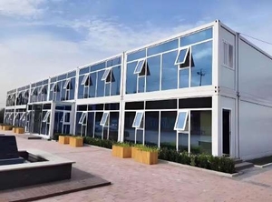 Casa Contenedor Prefabricada Aislada y Alimentada por Energía Solar de 20 a 40 Pies, Moderna para Vivienda Temporal, Fabricante Chino, Compra al por Mayor - Product Image 2