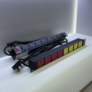 Couleurs personnalisables 1U 6Way Universal 250V Unité de distribution d'énergie Coque en alliage d'aluminium Interrupteur marche/arrêt Protection contre les surcharges IP20 - Product Image 4