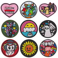 Parches Termoadhesivos de Resina Bordados Kawaii al por Mayor, con Diseños de Animales de Dibujos Animados (Gato, Perro), Girasol, Fantasma y Amor, para Ropa y Sombreros