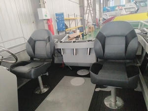 Yate de Pesca Deportiva de Aluminio de 5m con Certificación CE, Motor Fuera de Borda de 90HP, Construcción Soldada para Cruceros Fluviales y Entretenimiento - Product Image 5