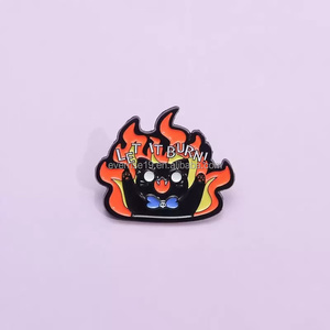 Lindo Anime llama esmalte broche alfileres dibujos animados insignia Pin <span class=keywords><strong>fuego</strong></span> broches palabras con fruta flor pirámide <span class=keywords><strong>Ángel</strong></span> para Halloween - Product Image 2