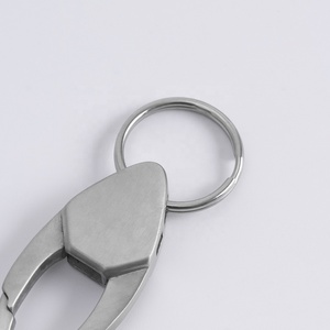 Proveedores de Llaveros de Acero Inoxidable y Titanio, Cadenas Sencillas y Modernas, Llaveros Personalizados para Hombre - Product Image 2