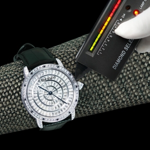นาฬิกาข้อมือผู้ชาย Cadermay Fancy Stone 316L สแตนเลสสตีล ประดับโมอิสซาไนต์ ดีไซน์หรูหรา คลาสสิก อัตโนมัติ กระจกแซฟไฟร์สังเคราะห์ - Product Image 5