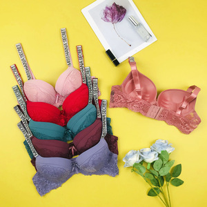 Conjunto <span class=keywords><strong>de</strong></span> lencería sexy para mujer: bragas <span class=keywords><strong>de</strong></span> bikini, sujetador <span class=keywords><strong>de</strong></span> talla grande con diamantes <span class=keywords><strong>de</strong></span> imitación <span class=keywords><strong>y</strong></span> encaje, <span class=keywords><strong>y</strong></span> ropa interior transparente. - Product Image 6