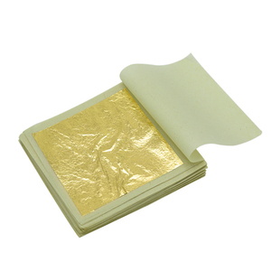 Fournisseur chinois en gros de feuilles <span class=keywords><strong>d</strong></span>'<span class=keywords><strong>or</strong></span> comestibles 4,33*4,33 cm, véritable soin de la peau, feuilles <span class=keywords><strong>d</strong></span>'<span class=keywords><strong>or</strong></span> 24 carats - Product Image 1