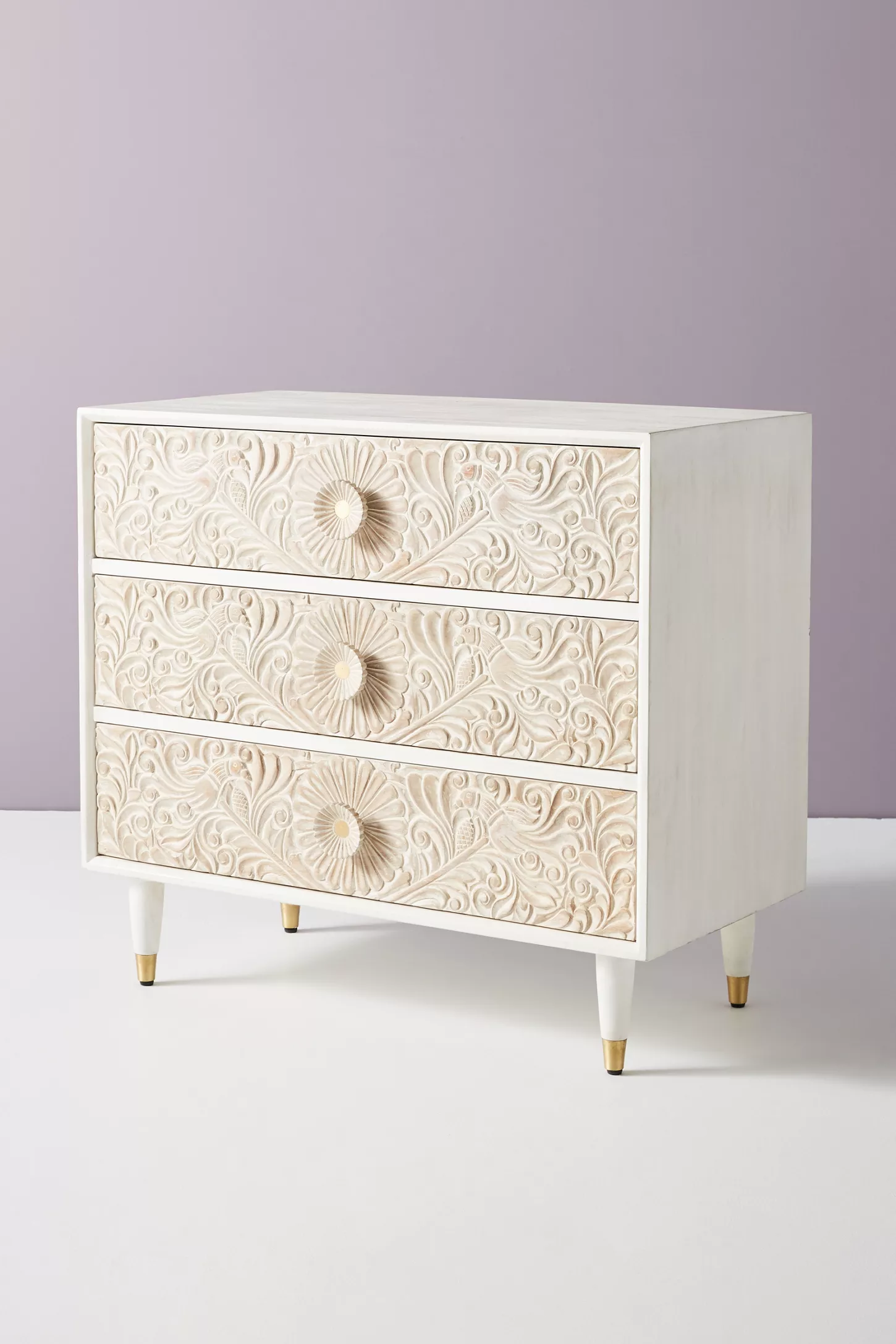 Commode à trois tiroirs