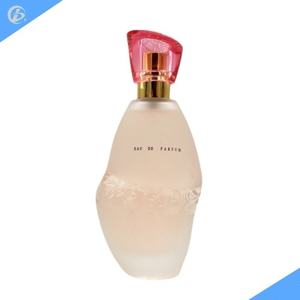 <span class=keywords><strong>Le</strong></span> nouveau parfum arabe 2026, un parfum féminin de 75 ml à l'arôme riche, est très populaire et en forte demande. - Product Image 1