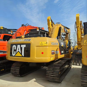 Excavadora hidráulica de clase CAT 320D de 22 toneladas diseñada para una alta eficiencia, durabilidad, bajos costos operativos en construcciones exigentes - Product Image 1