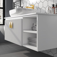 Meuble-lavabo mural en bois massif avec vasque intégrée, design moderne et épuré, éclairage LED anti-buée, luxe intelligent