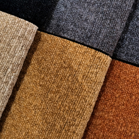 Tissu d'ameublement de canapé en chenille respirant teint en fil de luxe 100% polyester Matériel textile pour textiles de maison