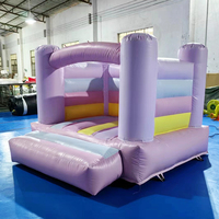 Nouvelle conception de château gonflable miniature violet pour enfants, en PVC, 2,4x2,4m, utilisation intérieure/extérieure, logo personnalisé