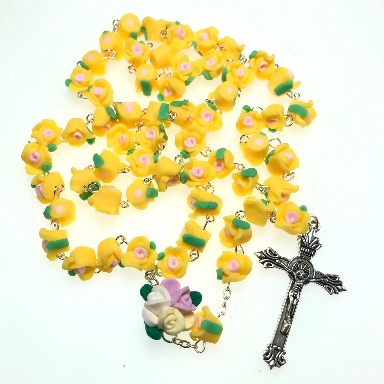 Ожерелье из полимерной глины с розовыми бусинами, Розарий, католическое ожерелье с медалью святой почвы, молитва с распятием, религиозный Иисус, крест, ожерелья