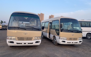 Mini posavasos de pasajeros diésel para autobús pequeño de 20 plazas usado 2TR a Yota Coaster Bus a la venta - Product Image 3