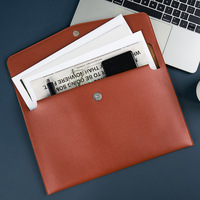 Carpeta de Cuero PU Marrón Resistente, Portadocumentos Impermeable, Estuche Tipo Sobre con Cierre a Presión, Funda para Portátil