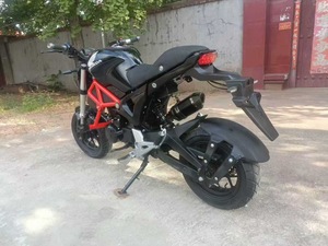 Petite <span class=keywords><strong>moto</strong></span> à essence <span class=keywords><strong>d</strong></span>'<span class=keywords><strong>occasion</strong></span> avec moteur de 125 cm3, motos sportives - Product Image 6