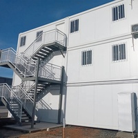 Ufficio Modulare Contemporaneo a 3 Piani in Container |   Struttura Prefabbricata Multipiano per Area di Lavoro Esterna in Cantiere Edile Rinforzata