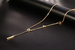 Lettera di incisione di design personalizzato <span class=keywords><strong>ti</strong></span> <span class=keywords><strong>amo</strong></span> da moon and back collana in acciaio inossidabile di design coreano per gioielli di moda da donna - Product Image 4