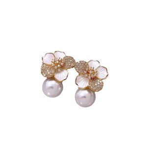 <span class=keywords><strong>Orecchini</strong></span> a Cerchio <span class=keywords><strong>Pendenti</strong></span> da Donna in <span class=keywords><strong>Acciaio</strong></span> Inossidabile Placcato Oro 18K Ipoallergenici Personalizzabili, Non si Ossida, Vendita all'Ingrosso - Product Image 6