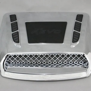 Oferta Especial: Cubierta de Motor de Diseño Nuevo y Ajuste Perfecto para Toyota Hilux Revo 2015 - Product Image 4