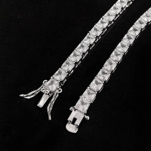 OUGEPHELI 4*4mm <span class=keywords><strong>CZ</strong></span> Zircon Cubic Zirconia Chapado en oro Latón Cadena Catena Joyería de moda Gargantilla Collar Cadena de tenis - Product Image 3