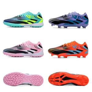 Fabricante de Botas de Fútbol con Logotipo Personalizado OEM, Botines de Fútbol para Entrenamiento al Aire Libre, Antideslizantes y con Amortiguación - Product Image 2