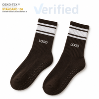 Chaussettes de yoga et de Pilates pour femmes, en tricot jacquard, avec logo personnalisé, antidérapantes, de haute qualité OEM, pour le sport et la remise en forme estivale.
