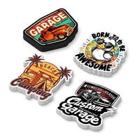 Özel Baskılı Logo Çıkartmaları, Hava Koşullarına Dayanıklı UV Dirençli Vinil PVC Yapışkanlı Parlak Holografik Kiss Cut ve Die Cut İşletme Çıkartmaları