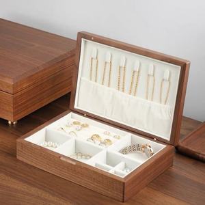 Роскошный черный орех деревянный ящик для хранения ювелирных изделий мелкий бархат для ожерелья и кольца портативный деревянный аксессуар настенные знаки деревянные поделки - Product Image 3