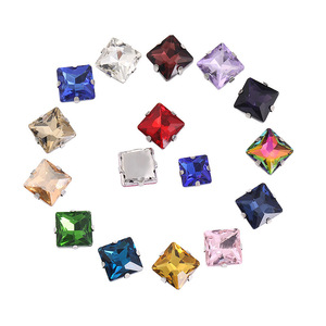 Diamant à griffes carrées, diamant à eau perforable cousu à la main, robe de mariée, accessoires, accessoires en matériaux artisanaux - Product Image 1