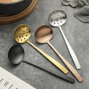 Cuchara de acero inoxidable martillado Shinyjh 304, cuchara coladora para servir sopa, utensilio de cocina - Product Image 1