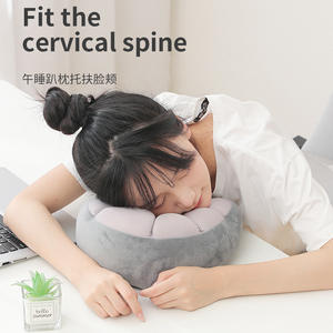 Almohada de cuello en forma de U, almohada de apoyo portátil de viaje gris para siesta en la oficina y uso en el coche - Product Image 4