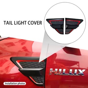 Produit phare : Décorations pour feux avant et arrière, poignées de porte, coques de rétroviseurs, compatibles avec Toyota Hilux Revo 2016 et modèles suivants - Product Image 4