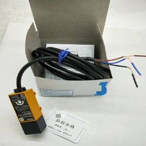 Interruptor Optoelectrónico Plc E3S-VS1E4 E3SVS1E4 1PC - Product Image 1