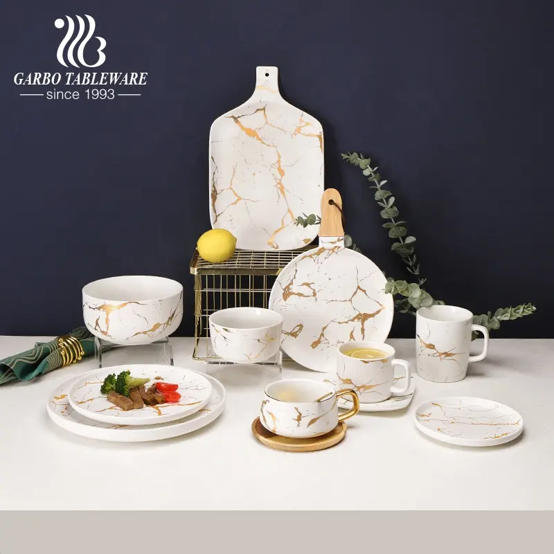 Casa design de mármore branco personalizado com veia de ouro utensílios de jantar de cerâmica conjuntos de louças de porcelana de luxo para jantar