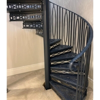 Escalier en colimaçon intérieur avec structure en acier, escaliers en colimaçon préfabriqués
