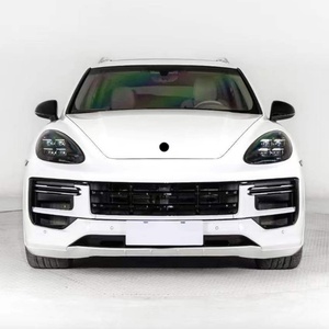Actualización de coche 2011-2014: Parachoques delantero, malla, cejas de rueda, faros y luces antiniebla modificadas para Cayenne 958 (modelo 2024) - Product Image 3