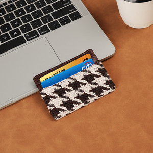 ที่ใส่นามบัตรหนังสำหรับผู้ชายที่ใส่บัตรแบบดีไซน์หรูหรา - Product Image 5