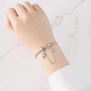 Esta cadena de seguridad de diseño único para niños y niñas (accesorio DIY, regalo creativo, apto para ambos géneros) - Product Image 5