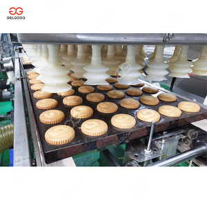 Machine semi-automatique complète de ligne de production de gâteau de <span class=keywords><strong>yaourt</strong></span> de machine de <span class=keywords><strong>cupcake</strong></span> de remplissage de gâteau de tasse pour la Madeleine - Product Image 5