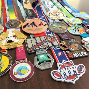 Medallas de Fútbol Personalizadas de Metal, Premios Emmy, <span class=keywords><strong>Bundesliga</strong></span>, Premier League, Tenis, Fisicoculturismo, Música, <span class=keywords><strong>Copa</strong></span> Mundial de Automovilismo - Product Image 3