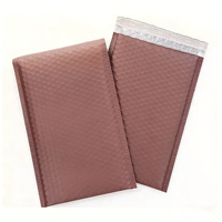 Sacs en LDPE personnalisés imprimés en sérigraphie, rouges, épaissis, imperméables, résistants aux déchirures, refermables, auto-adhésifs pour vêtements et fourrures