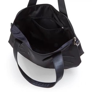 <span class=keywords><strong>Bolsa</strong></span> de <span class=keywords><strong>Viaje</strong></span> de Nailon de Gran Capacidad para Viajes Cortos, Impermeable, Ligera, Moderna y Casual - Product Image 4