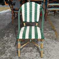 Chaise de bistrot moderne en rotin empilable et portable, personnalisable pour usage extérieur en parc – Offre Spéciale