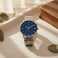 Montre de luxe en acier inoxydable à mouvement quartz Miyota, service ODM, cadran 43 mm, épaisseur de boîtier 10 mm, verre, aiguilles jour/date
